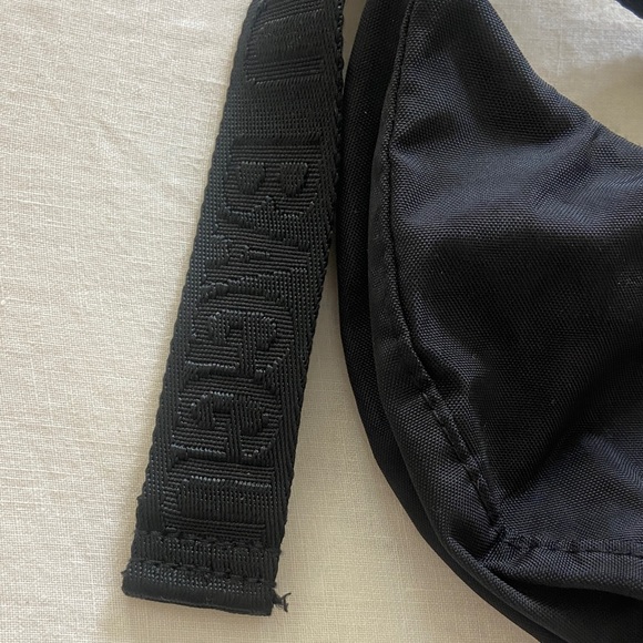 BAGGU Mini Crescent Black Bag with Wide Strap - Picture 2 of 2